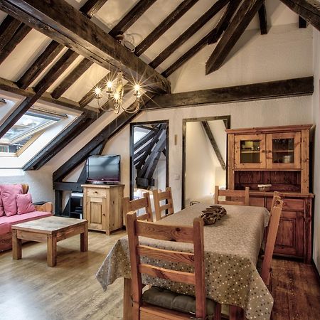 Top Floor Apartment Mansard - Central Chamonix Mont Blanc Haven ภายนอก รูปภาพ