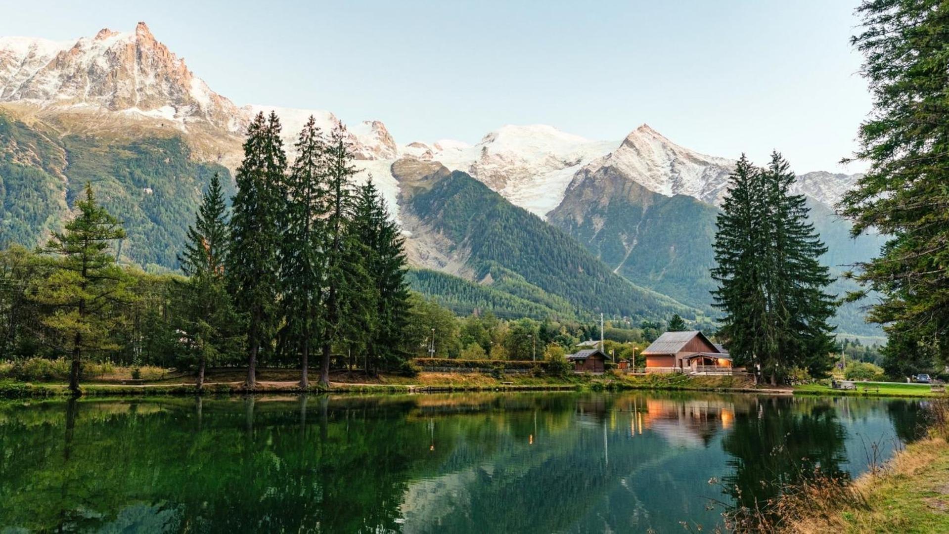Top Floor Apartment Mansard - Central Chamonix Mont Blanc Haven ภายนอก รูปภาพ