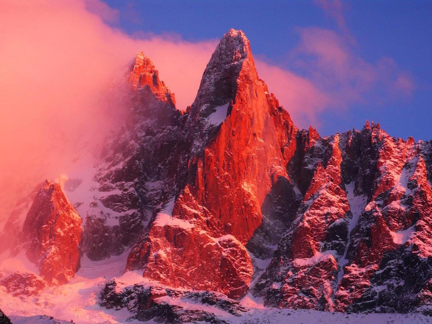 Top Floor Apartment Mansard - Central Chamonix Mont Blanc Haven ภายนอก รูปภาพ
