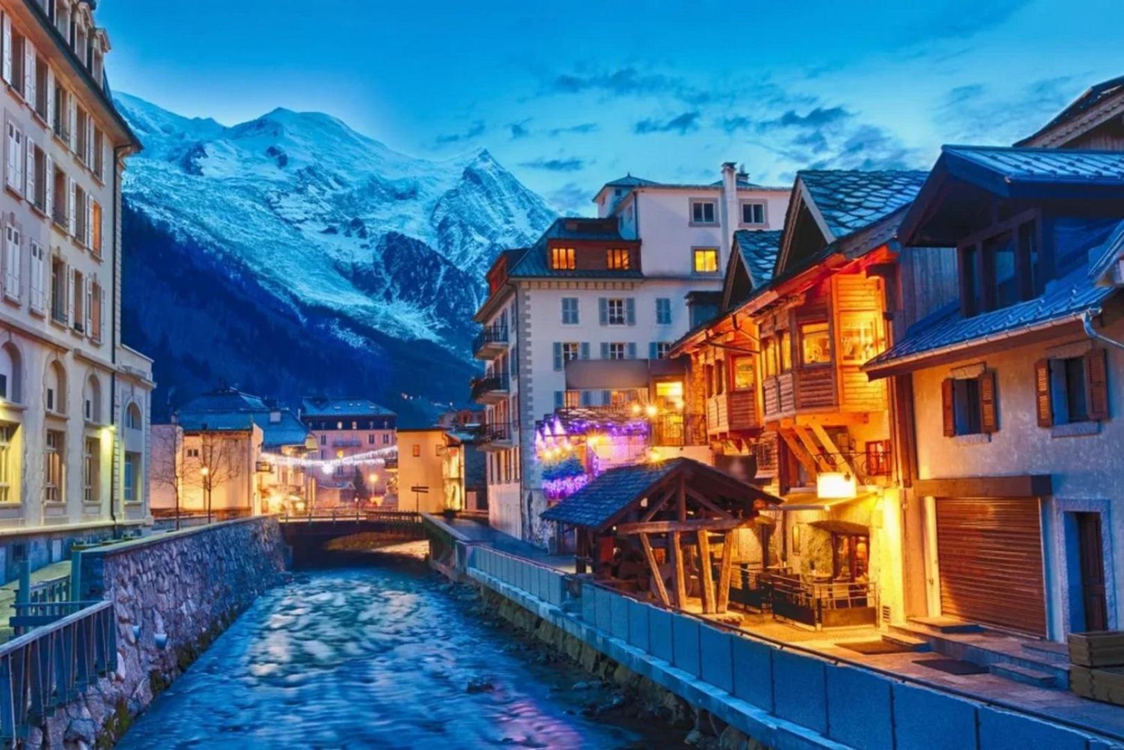 Top Floor Apartment Mansard - Central Chamonix Mont Blanc Haven ภายนอก รูปภาพ
